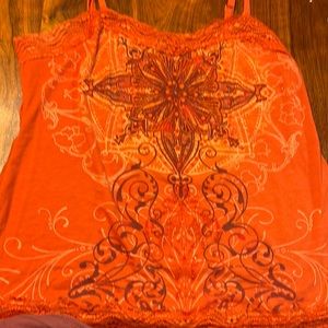 Maurices 2X tank cool designs has little beads on it!